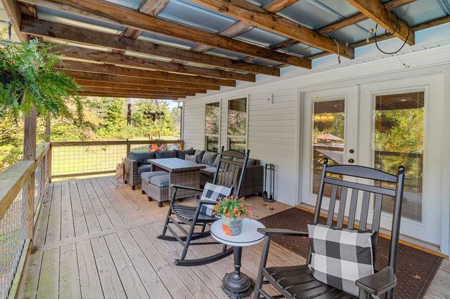 1380A Cheatham Dam Rd, Ashland City, TN 37015