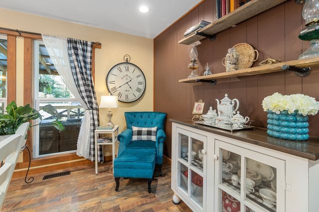 1380A Cheatham Dam Rd, Ashland City, TN 37015