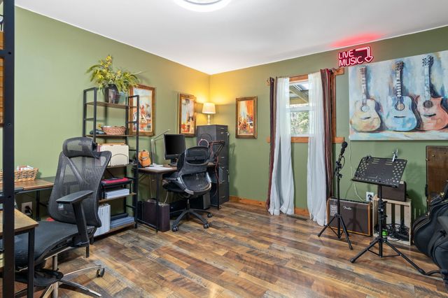 1380A Cheatham Dam Rd, Ashland City, TN 37015