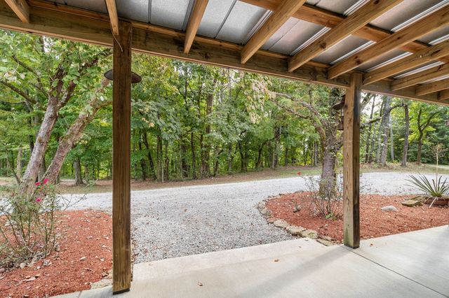 1380A Cheatham Dam Rd, Ashland City, TN 37015