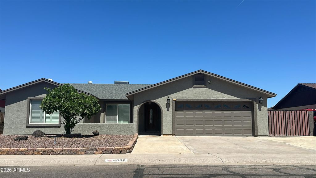 4832 W PURDUE Avenue, Glendale, AZ 85302