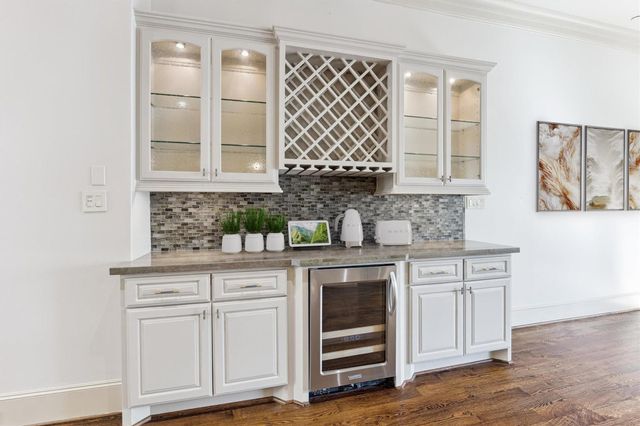 5214 Calle Cordoba Place, Houston, TX 77007