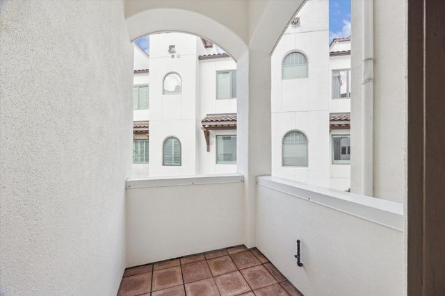 5214 Calle Cordoba Place, Houston, TX 77007