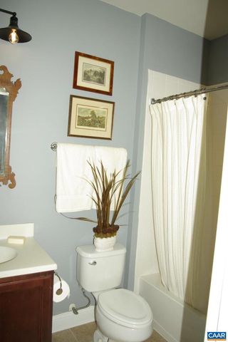 2008 AVINITY LOOP, Charlottesville, VA 22902
