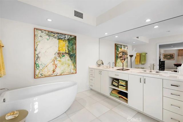 14 Rue Grand Ducal, Newport Beach, CA 92660