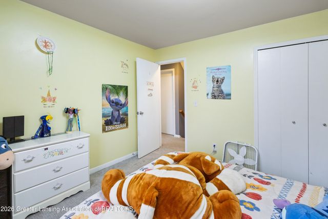 906 Montevideo Drive B, Lansing, MI 48917