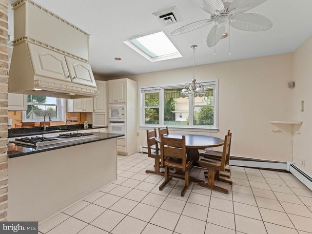 1211 ELDRIDGE AVE, Oaklyn, NJ 08107