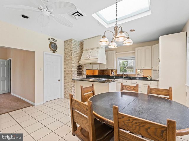 1211 ELDRIDGE AVE, Oaklyn, NJ 08107