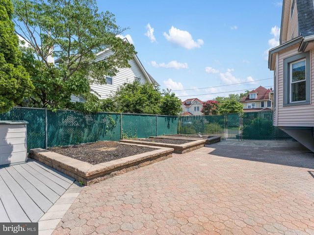 1211 ELDRIDGE AVE, Oaklyn, NJ 08107