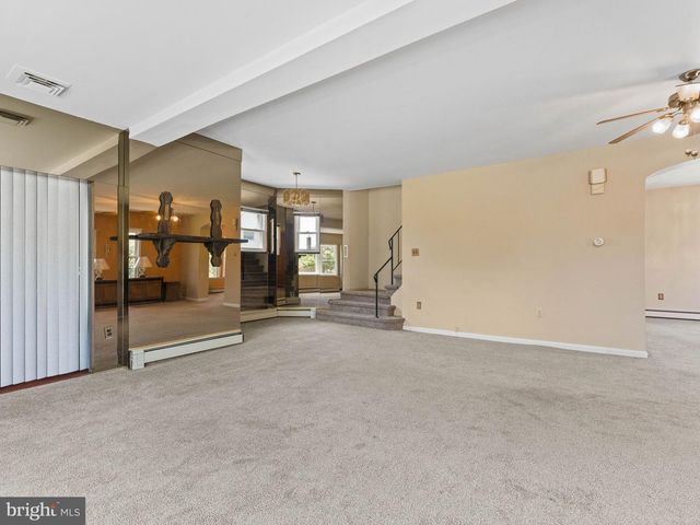 1211 ELDRIDGE AVE, Oaklyn, NJ 08107