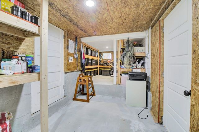 1215 Castro St, Martinez, CA 94553