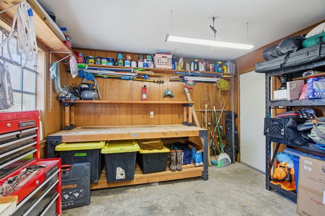 1518 S Chateau Circle, Lake Charles, LA 70605