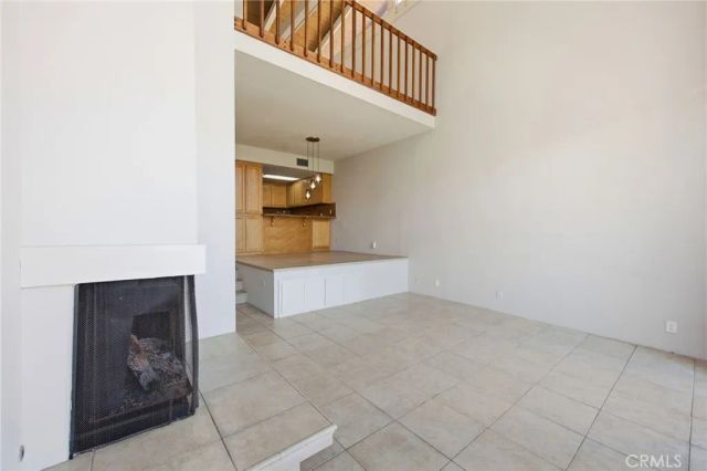 6318 Marina Pacifica Drive North, Long Beach, CA 90803