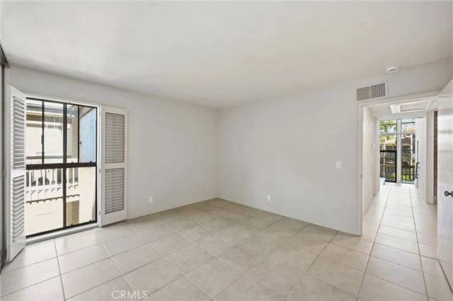 6318 Marina Pacifica Drive North, Long Beach, CA 90803