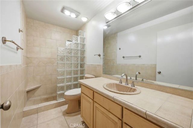 6318 Marina Pacifica Drive North, Long Beach, CA 90803