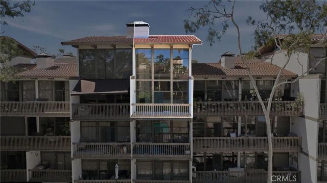 6318 Marina Pacifica Drive North, Long Beach, CA 90803