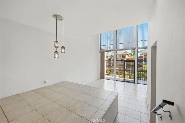 6318 Marina Pacifica Drive North, Long Beach, CA 90803