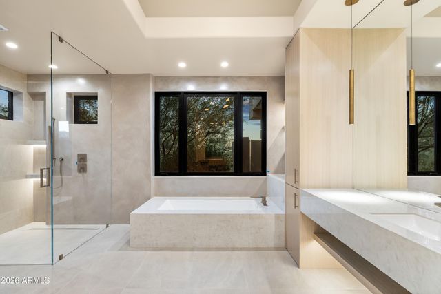 7473 N 58TH Place, Paradise Valley, AZ 85253
