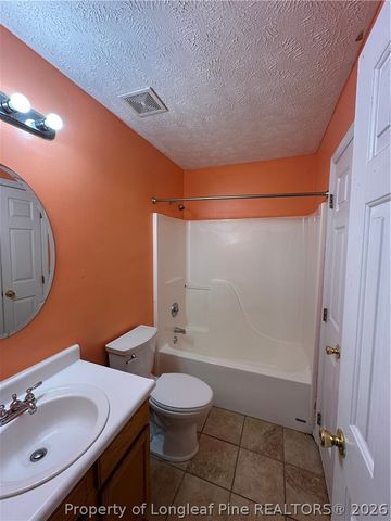 806 S Buckeye Drive, Raeford, NC 28376