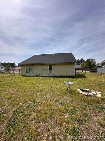806 S Buckeye Drive, Raeford, NC 28376