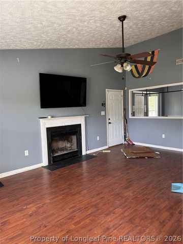806 S Buckeye Drive, Raeford, NC 28376
