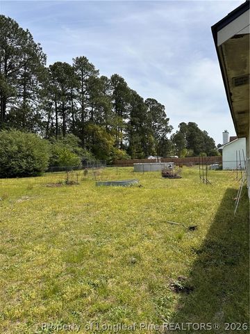 806 S Buckeye Drive, Raeford, NC 28376