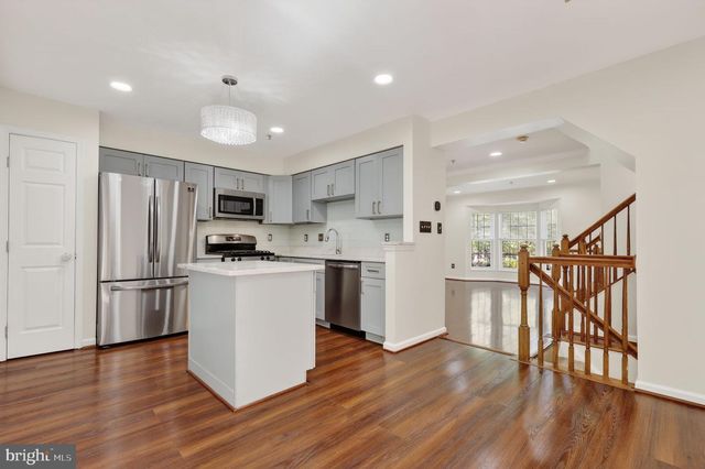 8612 FIRE ROCK RD, Laurel, MD 20724