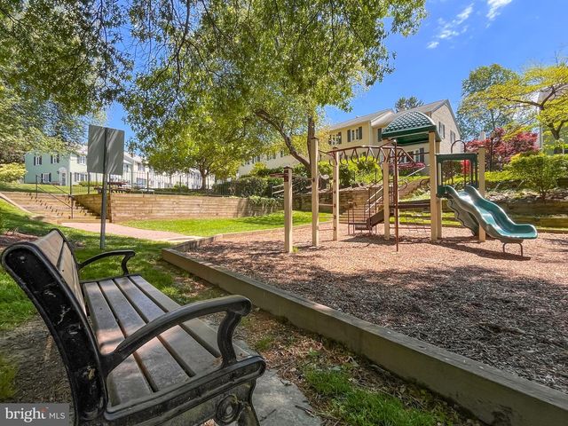 8612 FIRE ROCK RD, Laurel, MD 20724