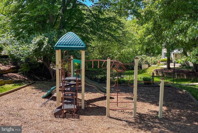 8612 FIRE ROCK RD, Laurel, MD 20724