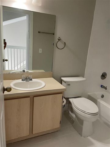 711 SW 148th Ave 414, Sunrise, FL 33325