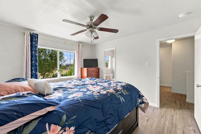 6219 Greenpark Manor Lane, Houston, TX 77085