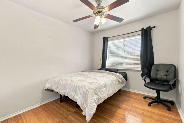 6219 Greenpark Manor Lane, Houston, TX 77085
