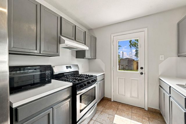6219 Greenpark Manor Lane, Houston, TX 77085