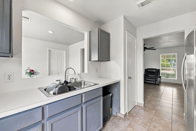 6219 Greenpark Manor Lane, Houston, TX 77085
