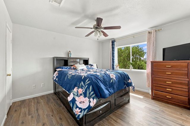 6219 Greenpark Manor Lane, Houston, TX 77085