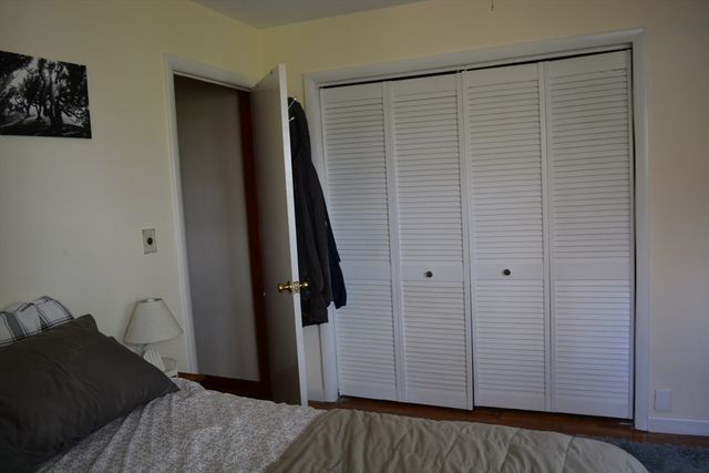 18 Highland Park Drive, West Springfield, MA 01089