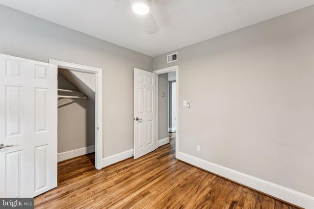 2153 N TAYLOR ST, Arlington, VA 22207