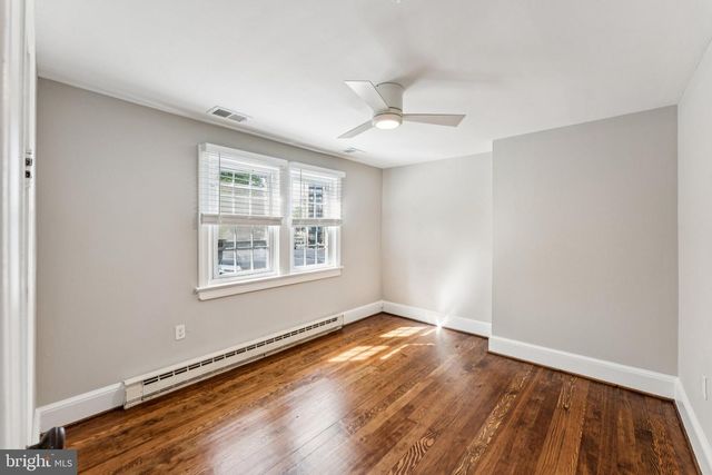 2153 N TAYLOR ST, Arlington, VA 22207