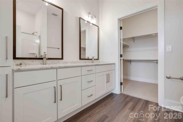 11936 N Community House Road B7, Charlotte, NC 28277