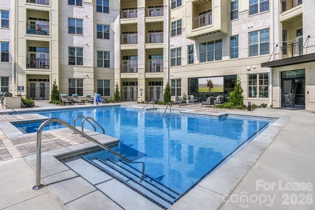 11936 N Community House Road B7, Charlotte, NC 28277