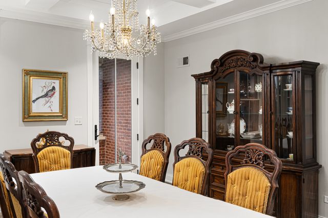 326 E Central Road, Arlington Heights, IL 60005