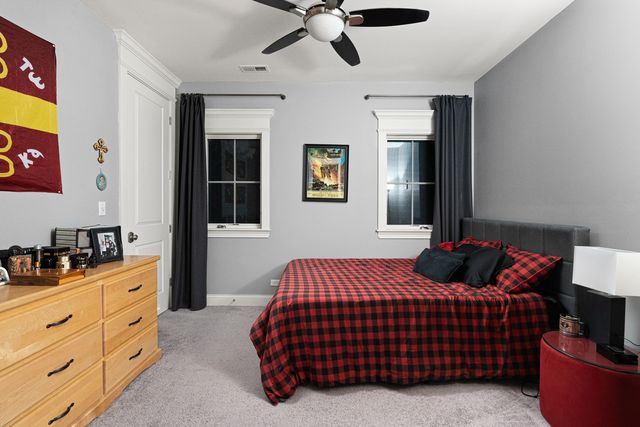 326 E Central Road, Arlington Heights, IL 60005