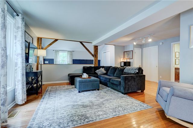 1990 Penfield Road, Penfield, NY 14526