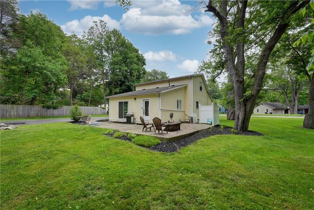 1990 Penfield Road, Penfield, NY 14526