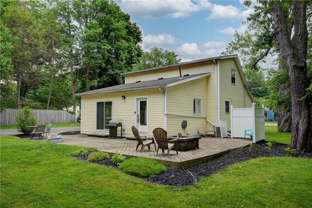 1990 Penfield Road, Penfield, NY 14526