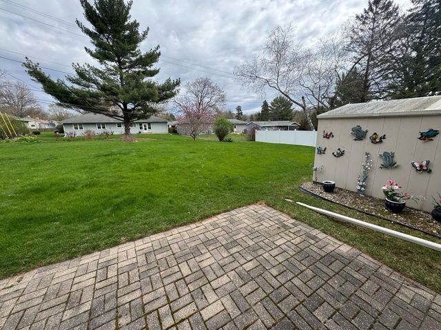 411 Midland Lane, Monona, WI 53716