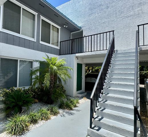 1180 Carlton Court 207, Fort Pierce, FL 34949