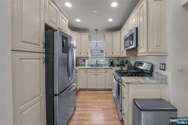 728 Stewart Street, Ridgefield, NJ 07657