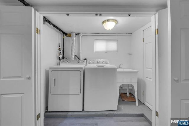 728 Stewart Street, Ridgefield, NJ 07657