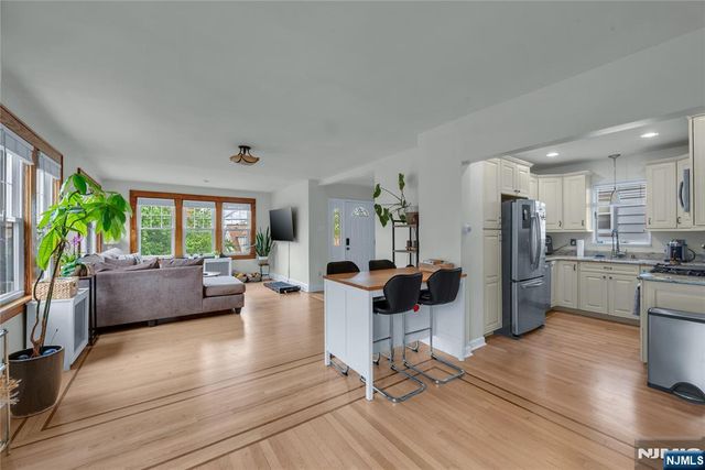 728 Stewart Street, Ridgefield, NJ 07657